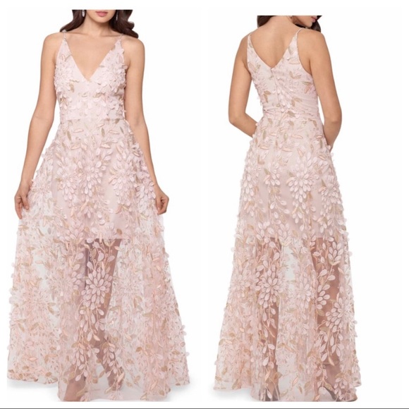 Gianni Bini Dresses & Skirts - Gianni Bini Gigi Floral Applique Illusion …